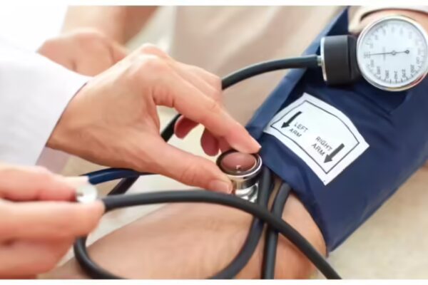 Cardiologist’s Guide to Proper Blood Pressure Measurement for Optimal Heart Health