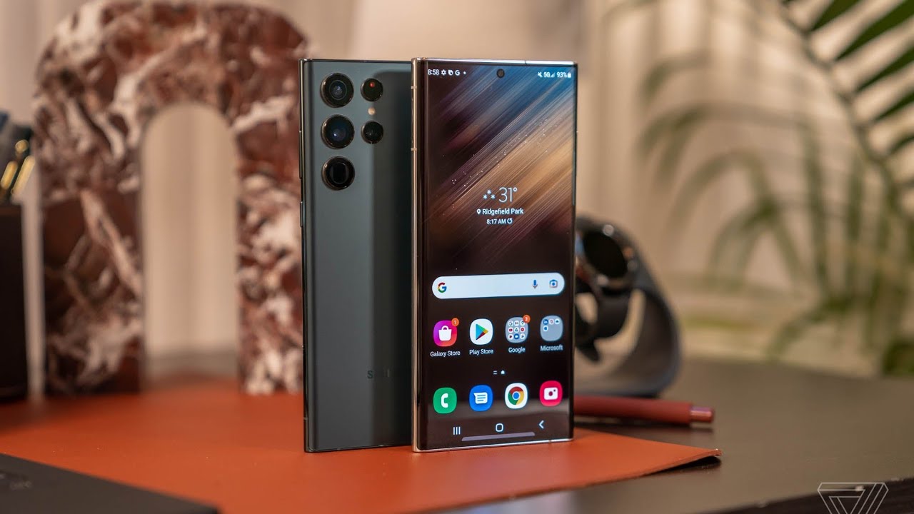 Samsung Galaxy S22 Ultra 5G: क्या यह 200MP कैमरा और 5000mAh बैटरी के साथ "पूर्णता" का प्रतीक है?